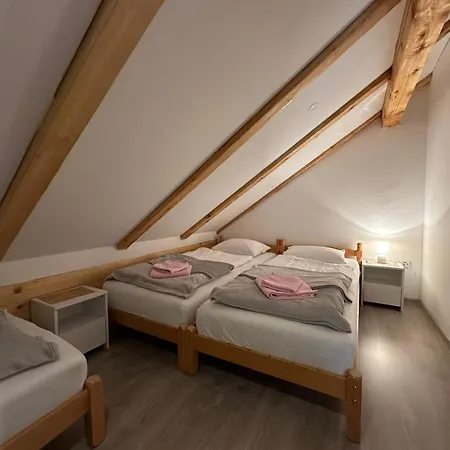 Santro Lejlighed Kupres (Canton 10)